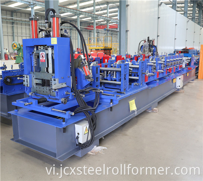 Section Roof CZ Shape Purlin Roll Forming Machine 